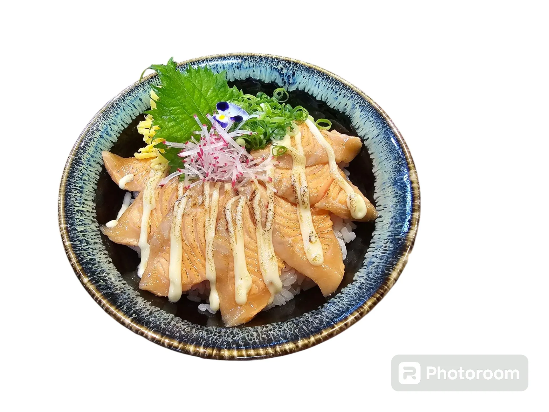 サーモンマヨ炙り丼